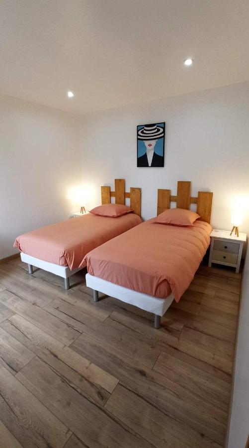 Les Muches Bed & Breakfast Bouzincourt Exterior photo